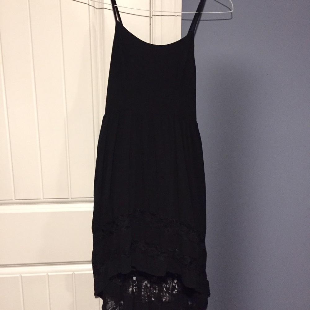 Xhilaration-Pockets! Black spaghetti strap dress